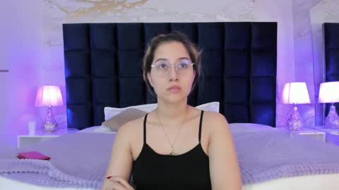 Abigail online show from December 2, 11:48 am