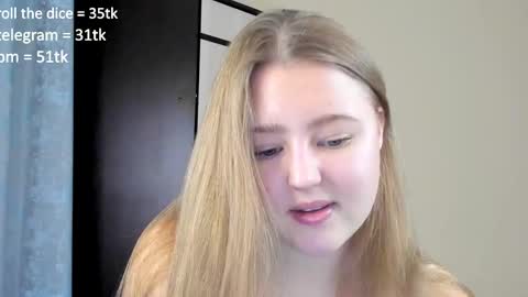 Snapshot of abbywyte chatting on December 14, 1:16 pm Abby Stream at Sat Sun Mon Fri online show from December 14, 1:16 pm