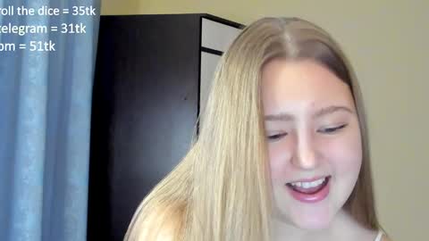 Snapshot of abbywyte chatting on January 12, 1:05 pm Abby Stream at Sat Sun Mon Fri online show from January 12, 1:05 pm