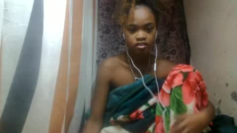 Snapshot of abdellahh chatting on June 30, 1:23 pm abdellahh online show from June 30, 1:23 pm