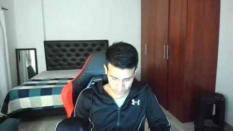 Snapshot of abelasburgo chatting on June 11, 2:00 am Independence model AbelAsburgo online show from June 11, 2:00 am