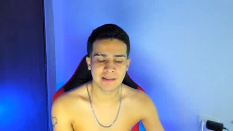 Snapshot of abelasburgo chatting on July 28, 1:34 am Independence model AbelAsburgo online show from July 28, 1:34 am