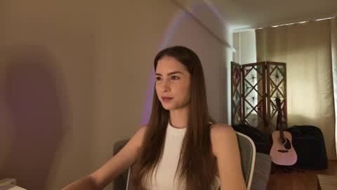 abella_danger_x online show from April 9, 7:36 am