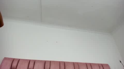 abie  max online show from February 3, 8:57 pm