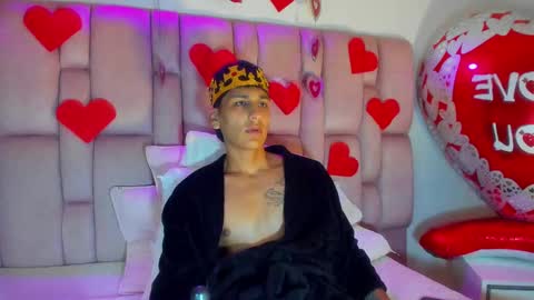 abie  max online show from February 14, 1:34 am