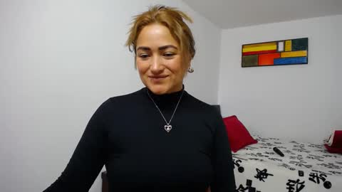 ximena online show from September 25, 1:48 pm