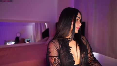 Snapshot of abigail_adamss_ chatting on November 30, 8:13 pm Abigail online show from November 30, 8:13 pm