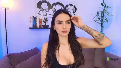 Abigail online show from April 14, 9:32 pm