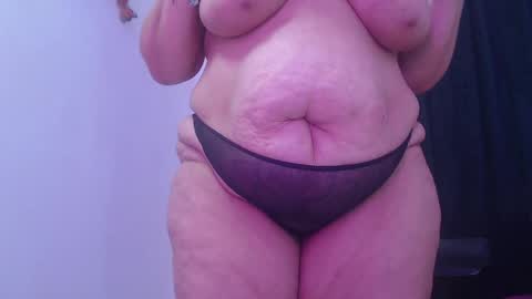 abigail_jhonss online show from April 23, 8:00 pm