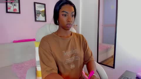 Abigail online show from April 22, 11:12 am