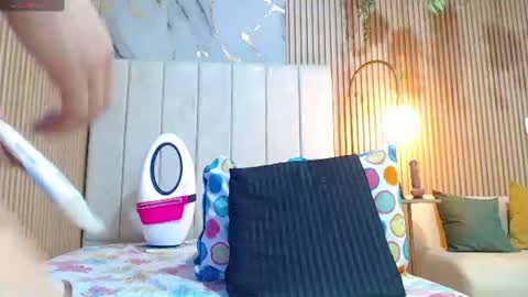 abigailowensss online show from June 23, 7:39 am