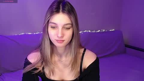 Snapshot of abigailwills chatting on April 26, 4:59 pm Abigail online show from April 26, 4:59 pm
