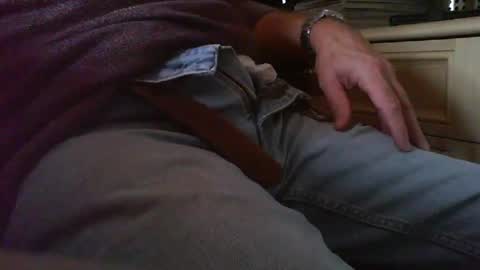 abletopleaure online show from December 12, 12:44 pm