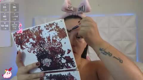 Abril  online show from February 21, 9:02 am