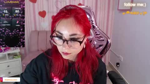 abril_ch_ online show from March 3, 10:49 am