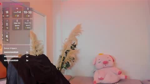 Snapshot of abril_jones10 chatting on December 28, 1:08 am Abril jones online show from December 28, 1:08 am