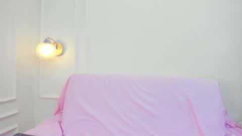 Snapshot of abril_jones10 chatting on February 13, 4:43 am Abril jones online show from February 13, 4:43 am