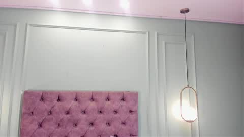 Snapshot of abril_jones10 chatting on February 23, 9:11 am Abril jones online show from February 23, 9:11 am