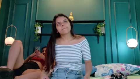 Abril jones online show from June 20, 6:44 pm