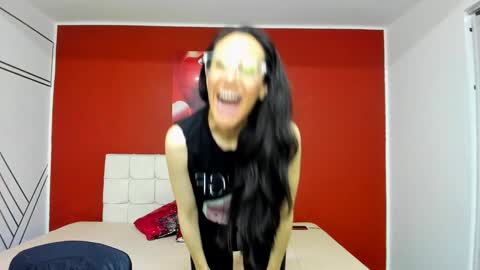 ABRIL online show from December 28, 10:55 pm