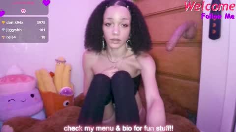 Peach online show from December 21, 4:08 am