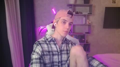 Nick online show from February 24, 8:40 pm