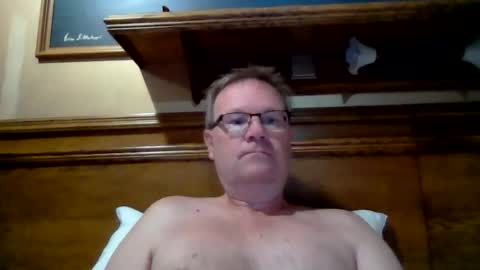 Snapshot of accel4 chatting on October 22, 4:46 am accel4 online show from October 22, 4:46 am