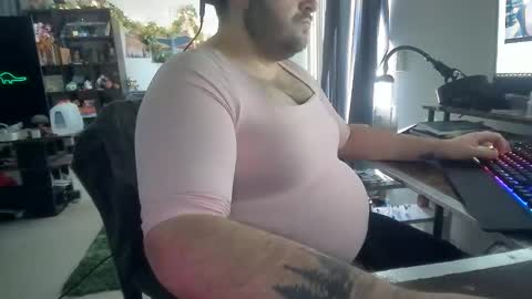 Snapshot of acedhappyman chatting on February 7, 4:54 pm acedhappyman online show from February 7, 4:54 pm