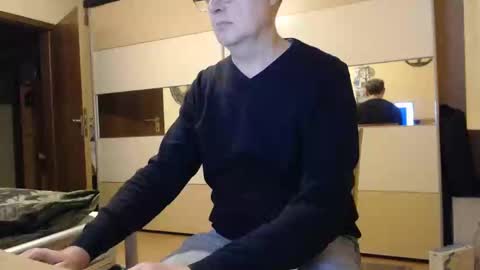 Snapshot of ach471 chatting on December 26, 6:54 pm ach471 online show from December 26, 6:54 pm