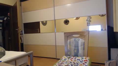 Snapshot of ach471 chatting on January 4, 5:16 pm ach471 online show from January 4, 5:16 pm