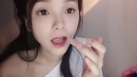 Snapshot of achuan000487 chatting on July 22, 6:22 pm qiyue00487 online show from July 22, 6:22 pm