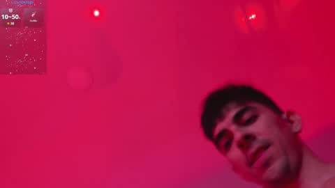 centric independent model   online show from October 2, 6:37 pm