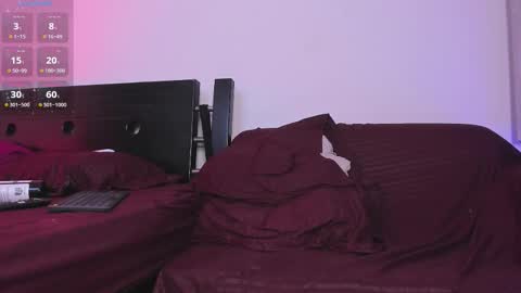 centric independent model   online show from November 19, 10:43 pm