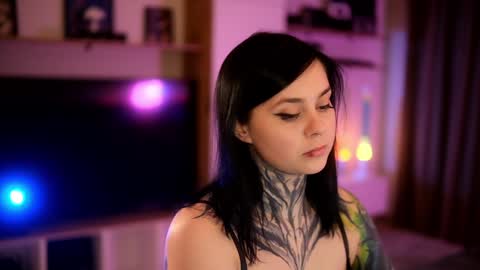 Snapshot of acid_pie chatting on December 11, 11:10 pm acid_pie online show from December 11, 11:10 pm