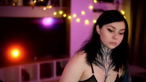 Snapshot of acid_pie chatting on February 17, 3:15 am acid_pie online show from February 17, 3:15 am