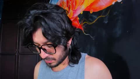 R. online show from November 9, 12:47 pm