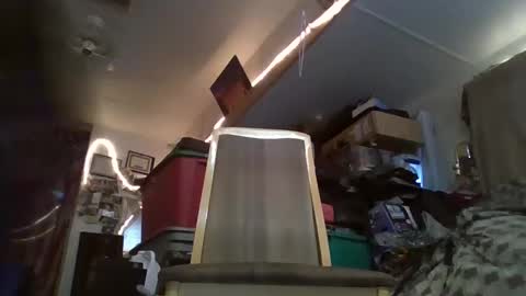 Snapshot of act_right_dub420 chatting on February 1, 5:37 pm act_right_dub420 online show from February 1, 5:37 pm