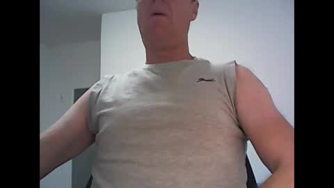 Snapshot of active147 chatting on November 30, 10:14 pm active147 online show from November 30, 10:14 pm