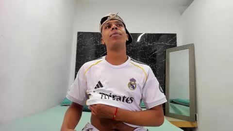 Snapshot of ada_brooke chatting on November 15, 7:21 pm ada_brooke online show from November 15, 7:21 pm