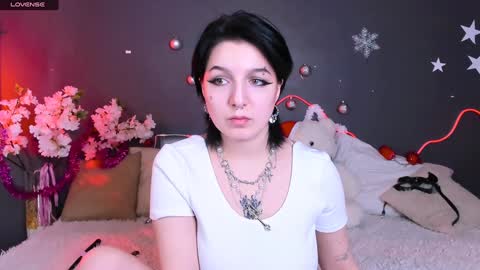 Ada Sanchez online show from December 16, 7:00 pm