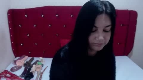 Ada online show from December 5, 2:20 am