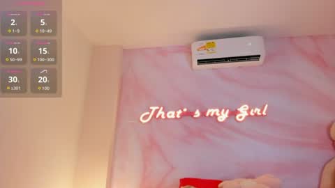 Snapshot of adalyn_cute chatting on August 2, 11:41 am Adalyn Cute online show from August 2, 11:41 am
