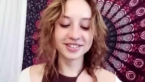 Snapshot of adalyndirty chatting on October 8, 6:33 am Adalyn online show from October 8, 6:33 am