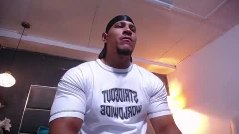 adam_fit19cm online show from March 28, 1:43 pm