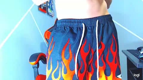 adam hot11 online show from October 29, 11:39 pm