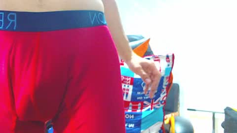 adam hot11 online show from April 19, 11:40 pm