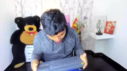 adam_morgan2 online show from March 5, 12:34 pm