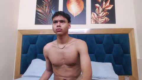 Snapshot of adam_piarse chatting on May 29, 4:10 am adam_piarse online show from May 29, 4:10 am