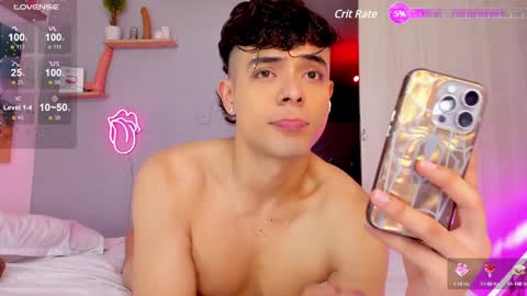 Snapshot of adam_sword4 chatting on January 5, 9:05 am Alan and Jordan online show from January 5, 9:05 am