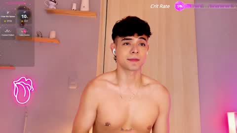 Snapshot of adam_sword4 chatting on January 20, 3:15 am Alan and Jordan online show from January 20, 3:15 am